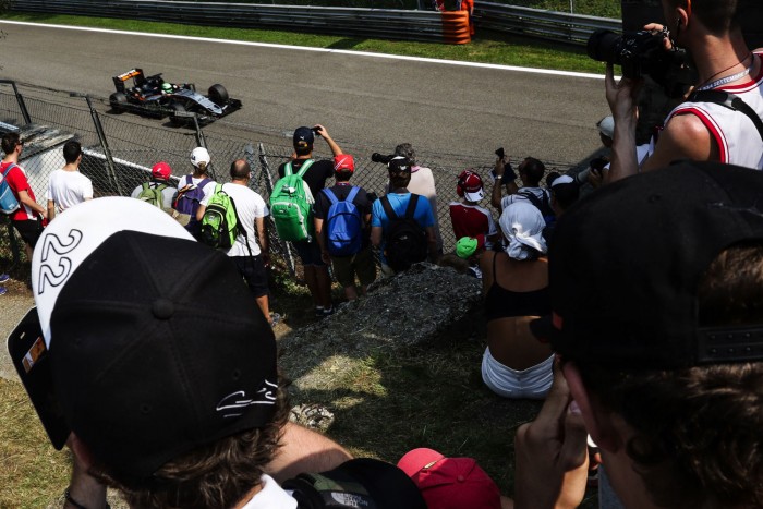 F1: Perez marad a Force Indiánál