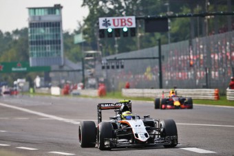 F1: A Force India beelőzi a Mercedest és a Ferrarit