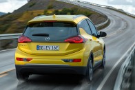 400 km egy feltöltéssel: maratonista lesz az Opel Ampera-e 18