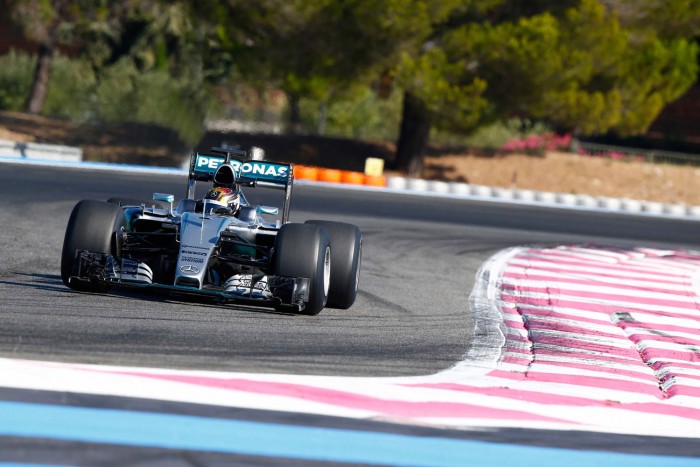 F1: A Pirelli az ászokat kéri a Mercedestől