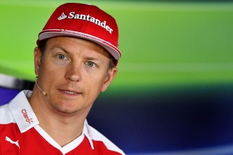 F1: Villeneuve már nem fikázza Räikkönent