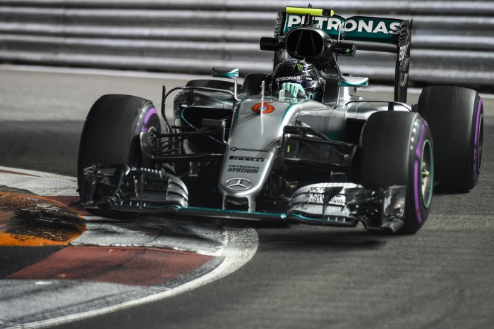 F1: Rosberg agyonverte Hamiltont az időmérőn