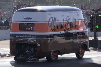 Teherautók, amik lenyomnak egy sportkocsit is