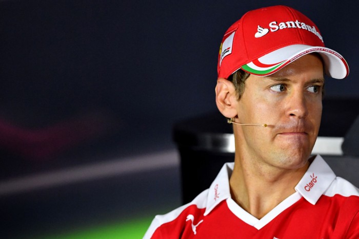 F1: Vettel bocsánatot kért Räikkönentől