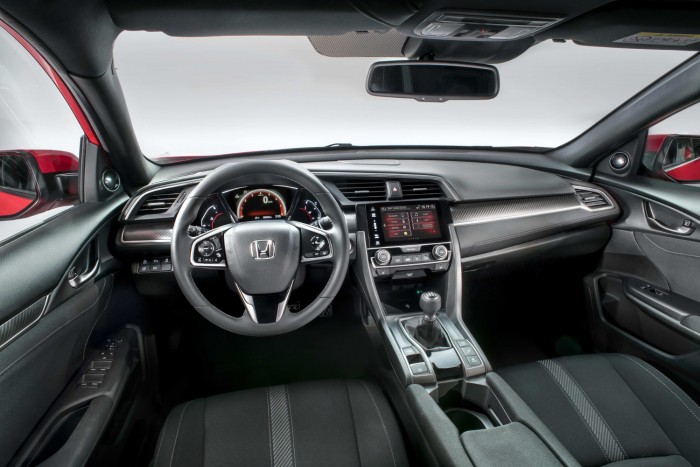 Átlényegült a Honda Civic 4 Honda Civic 2017