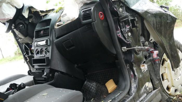 Női focisták csapódtak fának Békés megyében 1 | Vezess 083f93ed67f9b348689f25552c75df30