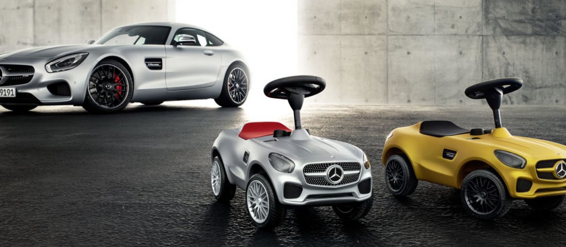 Gyerekbarát, emissziómentes sportautó a Mercedestől