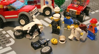 Autósok a motorosok ellen