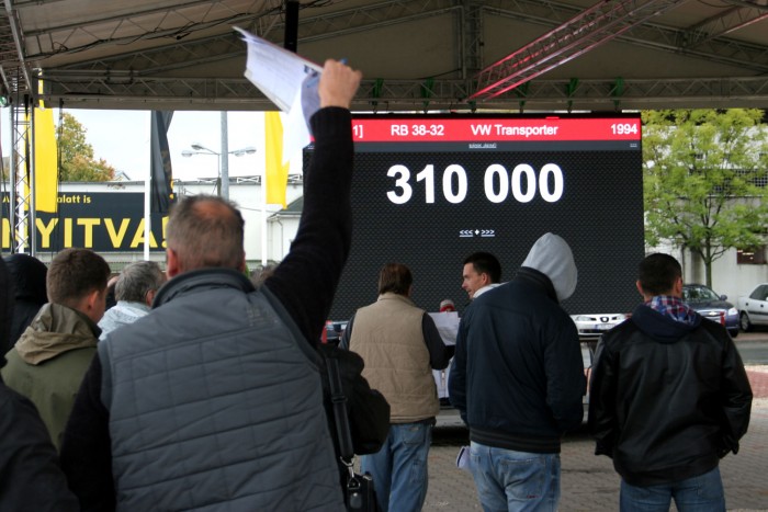 Fillérekért vitték a szellemjárta rendőrautókat 20 23