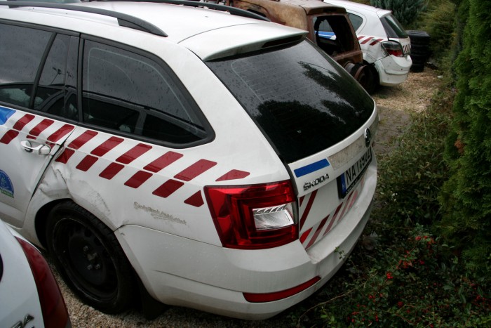 Fillérekért vitték a szellemjárta rendőrautókat 26 31