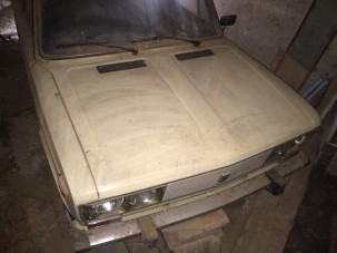 25 éve porosodó ritka Ladára leltek egy ukrán garázsban