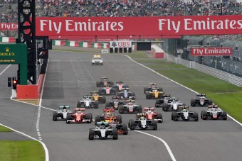 F1: Rosberg nyert, a Mercedes bajnok