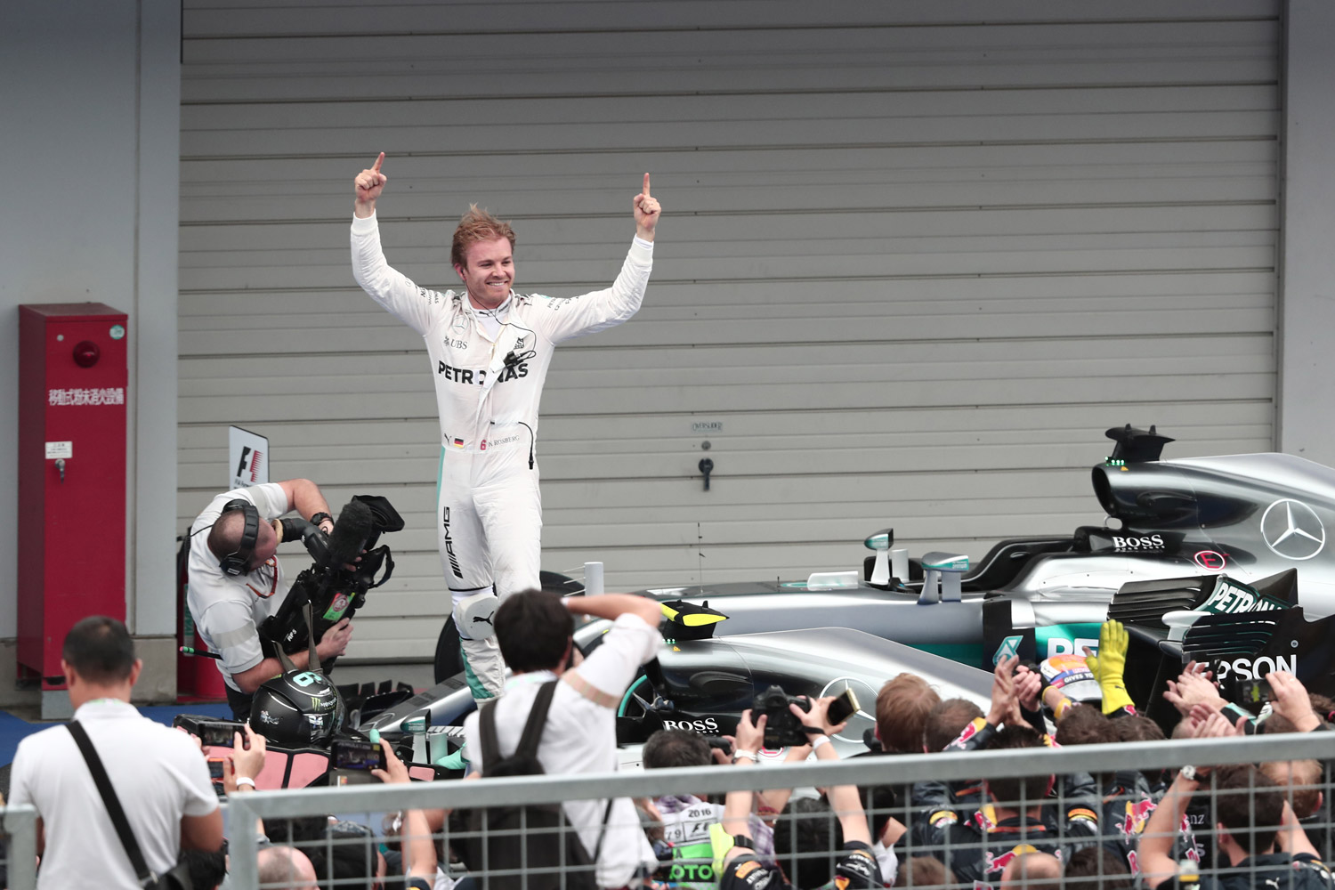 F1: Rosberg nyert, a Mercedes bajnok 14
