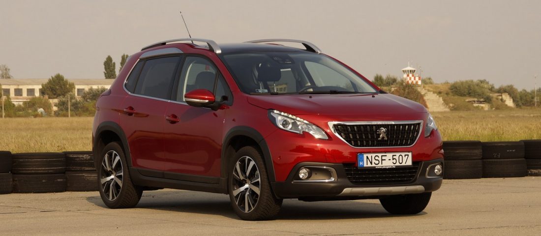 Nem frissebb, inkább komolyabb lett a Peugeot 2008