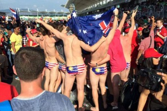 Meztelenkedő F1-szurkolókat tartóztattak le