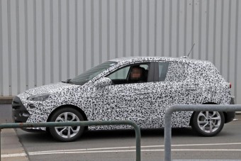 Már tesztelik az új Opel Corsát