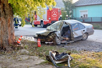Megrázó fotókon a buji halálos baleset