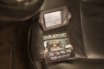 Így állítunk gyújtást érintőképernyős kütyüről házilag az amerikai kocsikon