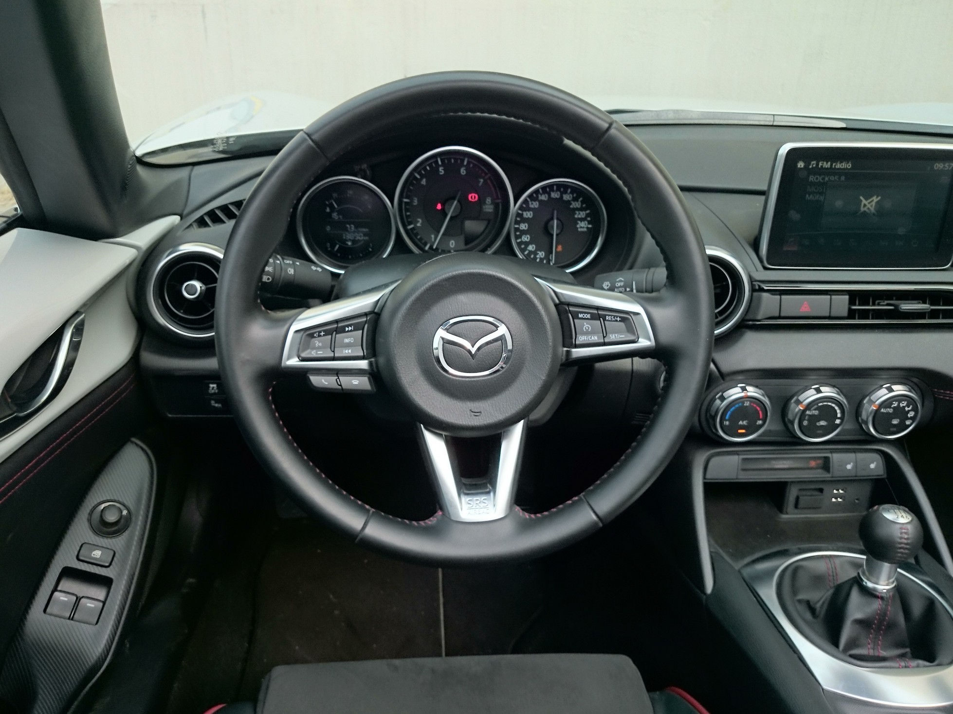 Tető nélküli aszfaltközeli élmény, LSD-vel felütve 8 | Vezess DSC_0075