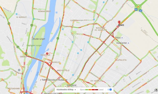 Koccanás okoz óriási dugót az M3-ason 1 dugo