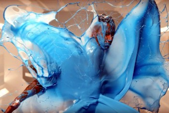 F1: Hamilton durván tintázott - videó