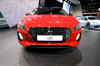 Méltó ellenfelet küld a Golf, Astra ellen a Hyundai