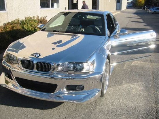 10 pusztító tuning-baleset, ami fájni fog a szemednek 6 Elfajzott GTR karosszériás króm BMW E46 fájdalmas látvány.