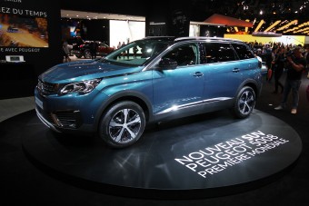 Mi jobb egy Peugeot szabadidő-autónál? Egy nagyobb Peugeot szabadidő-autó!