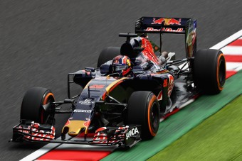 F1: Mit keresett egy polip a bikán?!