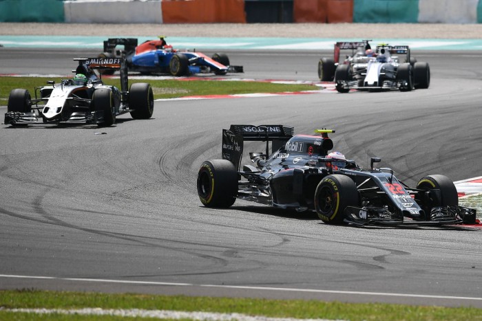 F1: Alonso el sem hitte, hol van 1 | Vezess malaj_f1_fut_22