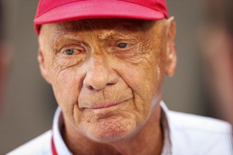 F1: A Mercedesnél senki nem áll félre