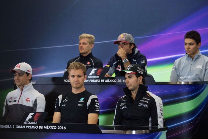 F1: A pilóták nem kérnek Ecclestone falaiból