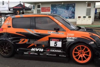 Eszeveszett vadállat a 350 lőerős Suzuki Swift