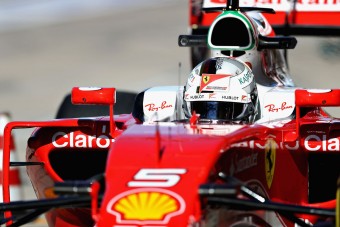 F1: Vettel megrovást kapott, gyenge a Ferrari