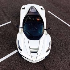 A harmadik LaFerrari-t birtokolja a pesti milliárdos
