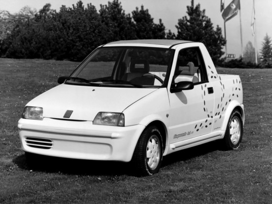 Fiatok, amikről nem hallottál, pedig imádták őket 6 Kabrióként, vagy akár négyszemélyes autóként is lehetett használni a Cinquecentóból átépített pick-upot.
