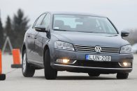 Használt autó: Volkswagen Passat B7 TDI vs. Renault Laguna III dCi 32