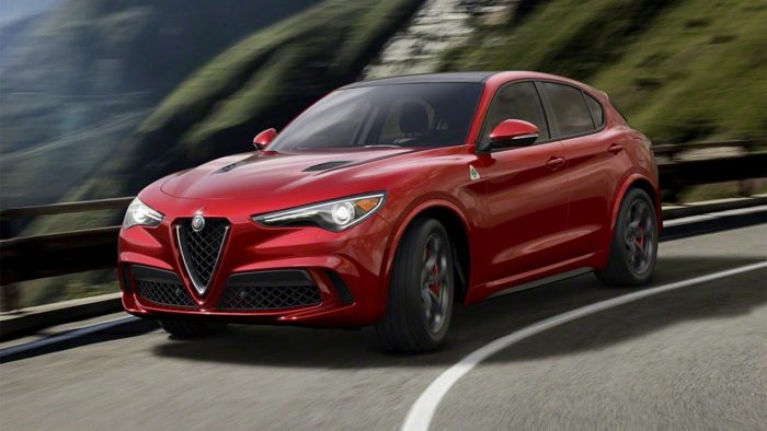 510 lóerővel jön az Alfa Romeo SUV-ja