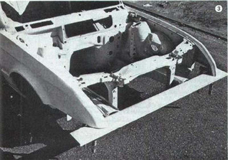 Hihetetlen, de a képen egy ritka BMW E30 rejtőzik 2 a820b14s-960