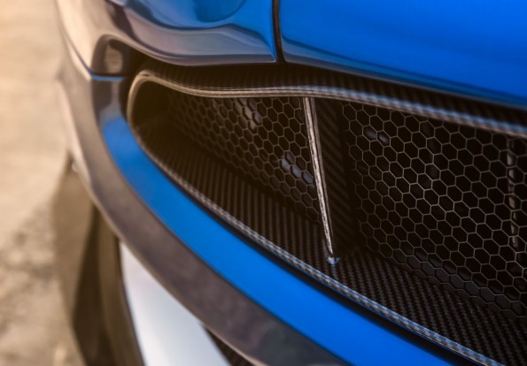 Aston_Martin-Vanquish_S-2017-1280-0b