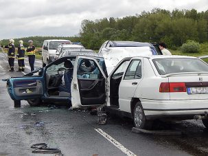 Filmbeillő baleset az M1-es autópályán