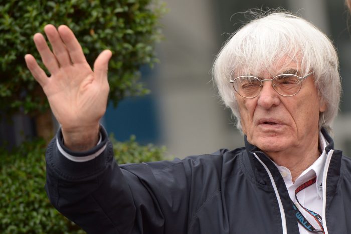 Megbuktatták a Forma-1 urát, távozik Bernie Ecclestone