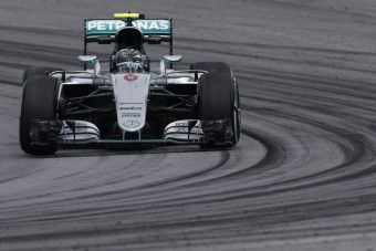 F1: Rosberg a gyorsabb az időmérő előtt