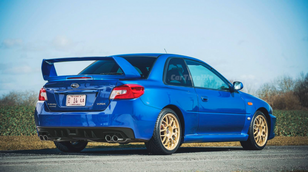 8 legendás autó, ami utódja farát kapta 4 Subaru Impreza 22B-WRX STI