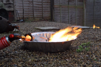 Íme, a dízeljavítás leglátványosabb trükkje, piromániások előnyben