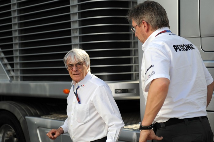 F1: Ecclestone az FIA-hoz küldené Brawnt