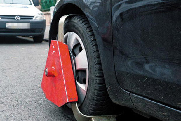 Mindenki kerékbilincset kapott Újbudán