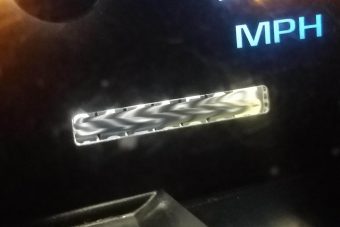 Ennél kockább kép kilométeróráról még nem készült