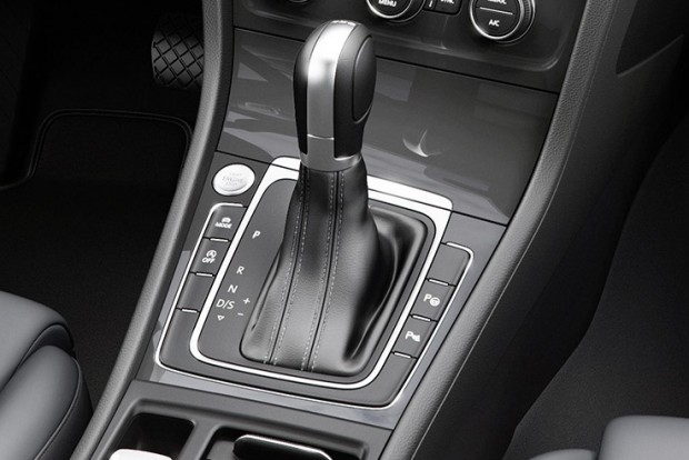 Itt az új Volkswagen Golf 6 Új a hétfokozatú DSG váltó, kiszorul a kínálatból a hatos duplakuplungos egység.