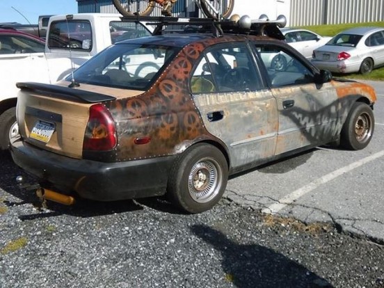 15 autó a tuningolás babérkoszorús kontárjaitól 12 | Vezess imageshandler (1)